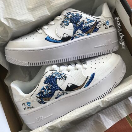 The Great Wave off Kanagawa Air Force 1 Custom