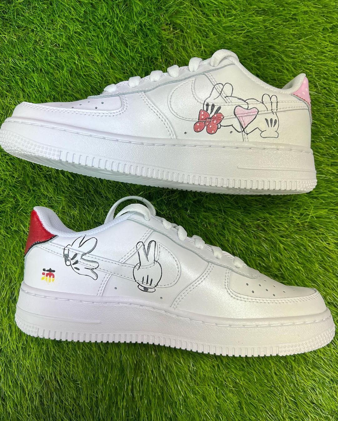 Mickey And Minnie Air Force 1 Custom Daniel Customs - vrogue.co