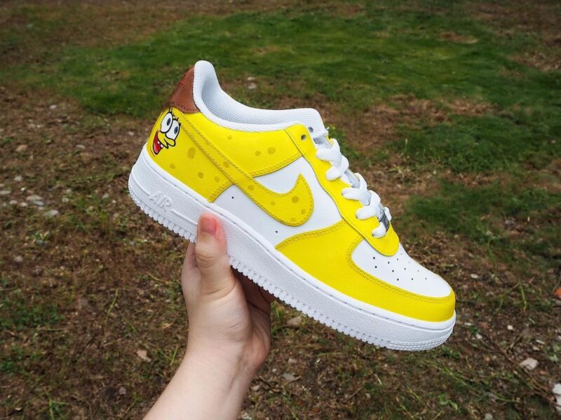 SpongeBob SquarePants Air Force 1 Custom - Image 3