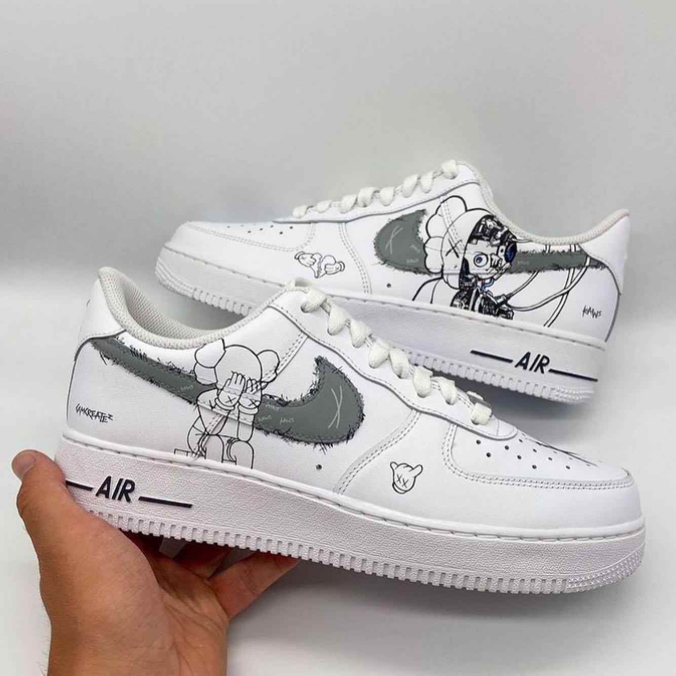 Kaws Custom Shoes For Air Force 1 White Graffiti Hand Painted Art Sneaker :  r/TheZeroCustom