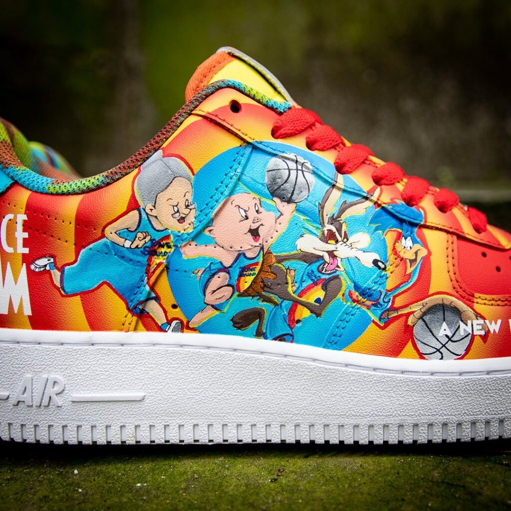 custom space jam af1