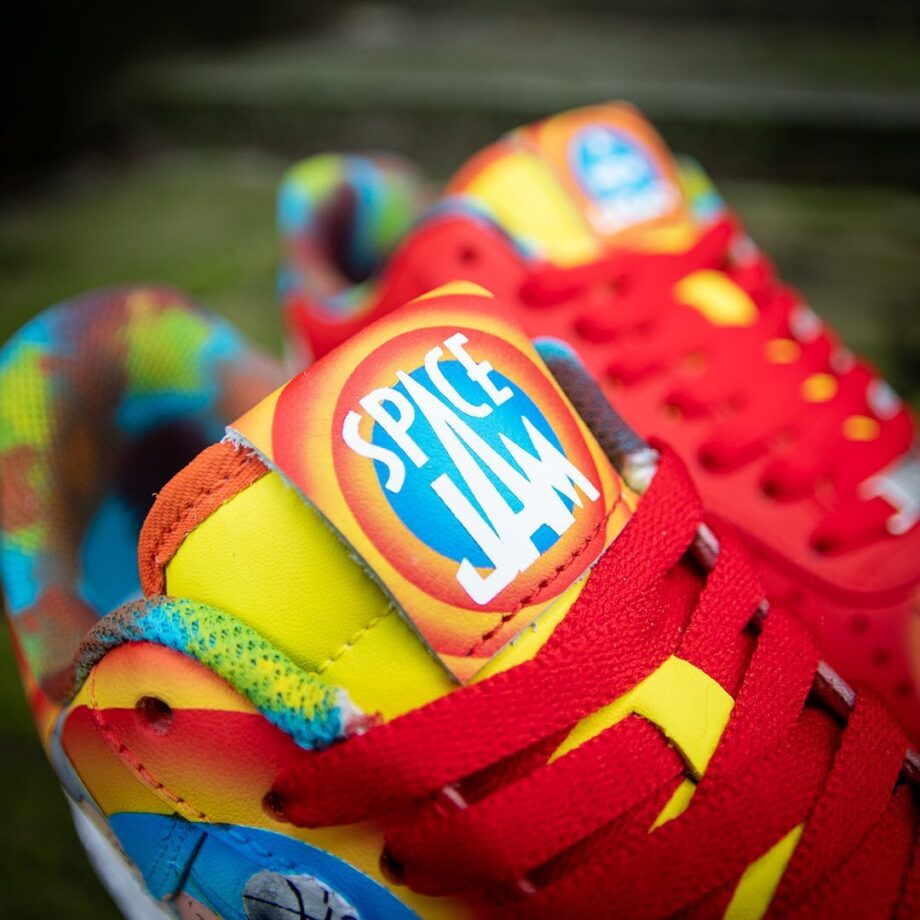 custom space jam af1