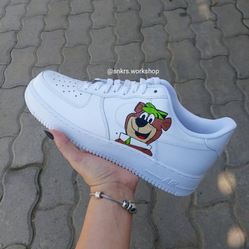 Yogui Air Force 1 Custom